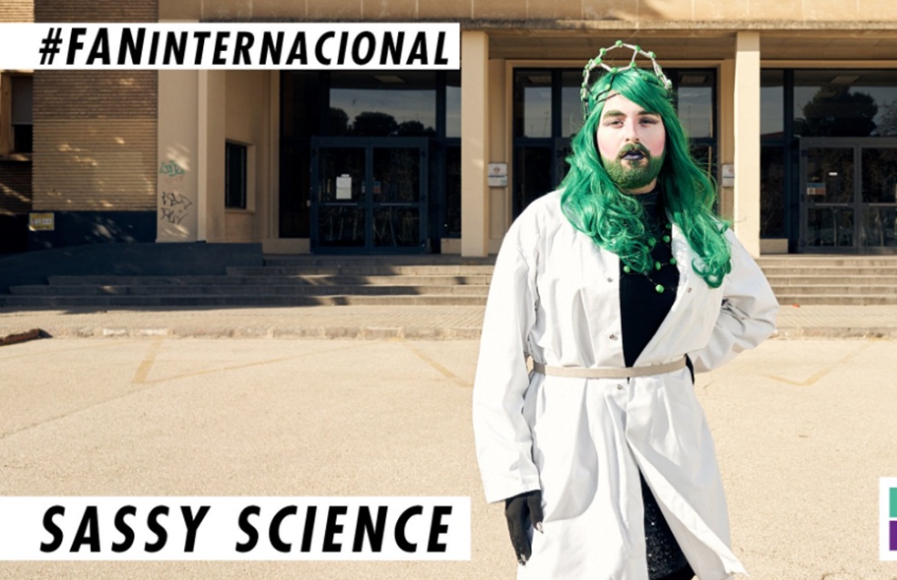 Sassy Science, la primera drag queen que divulga ciencia, en FAN